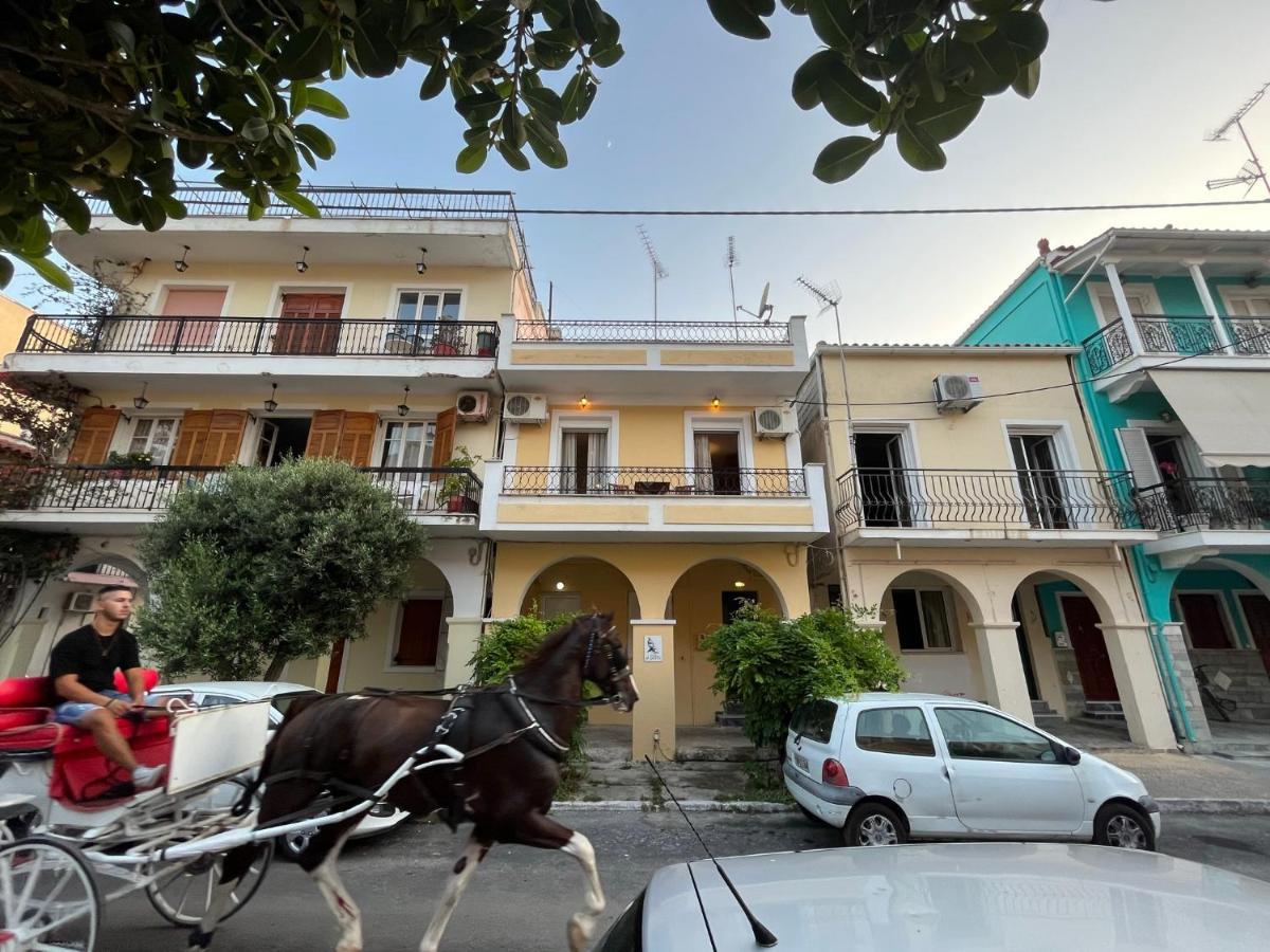 Port House Apartment Zakynthos Town Luaran gambar