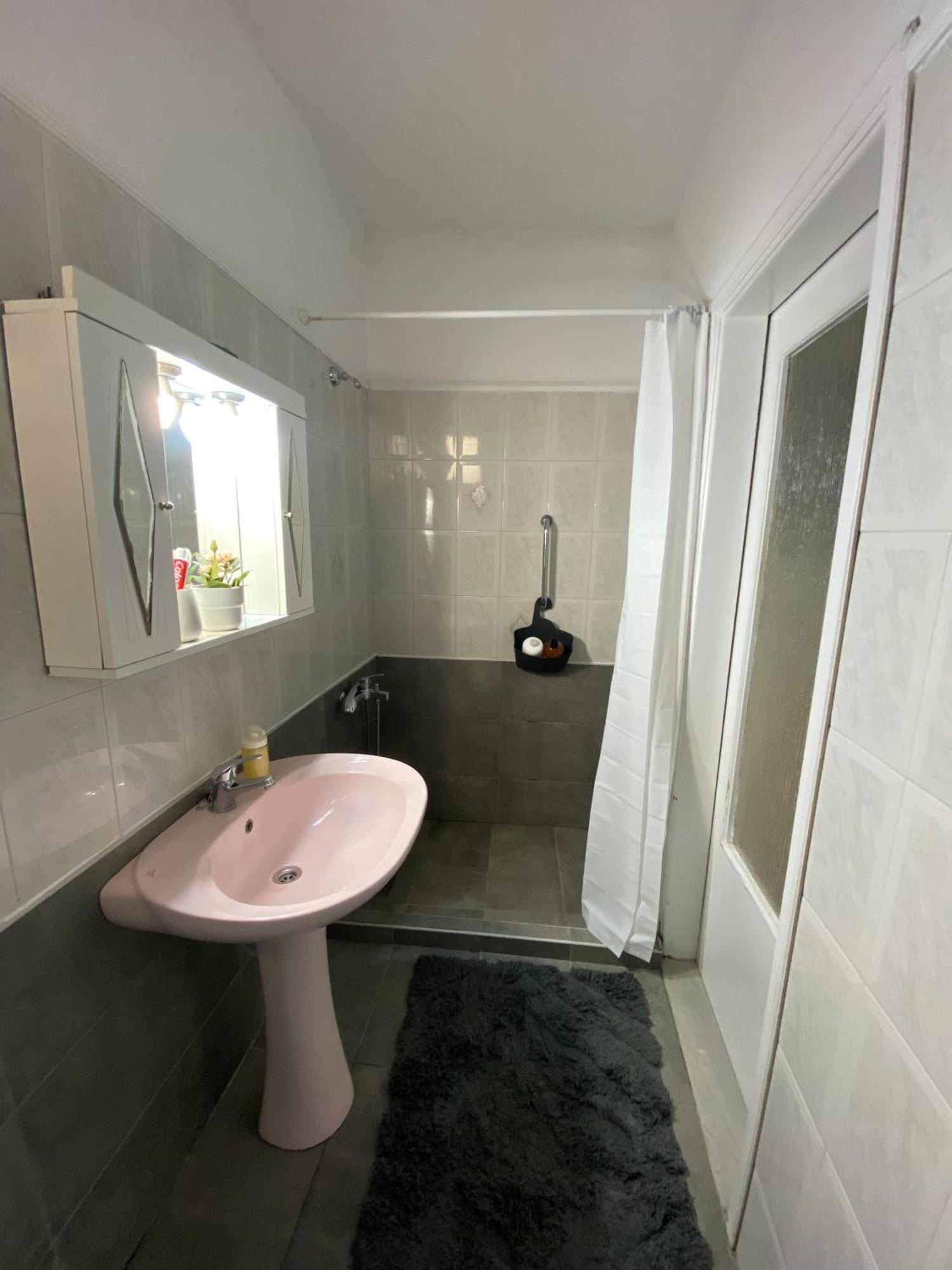Port House Apartment Zakynthos Town Luaran gambar